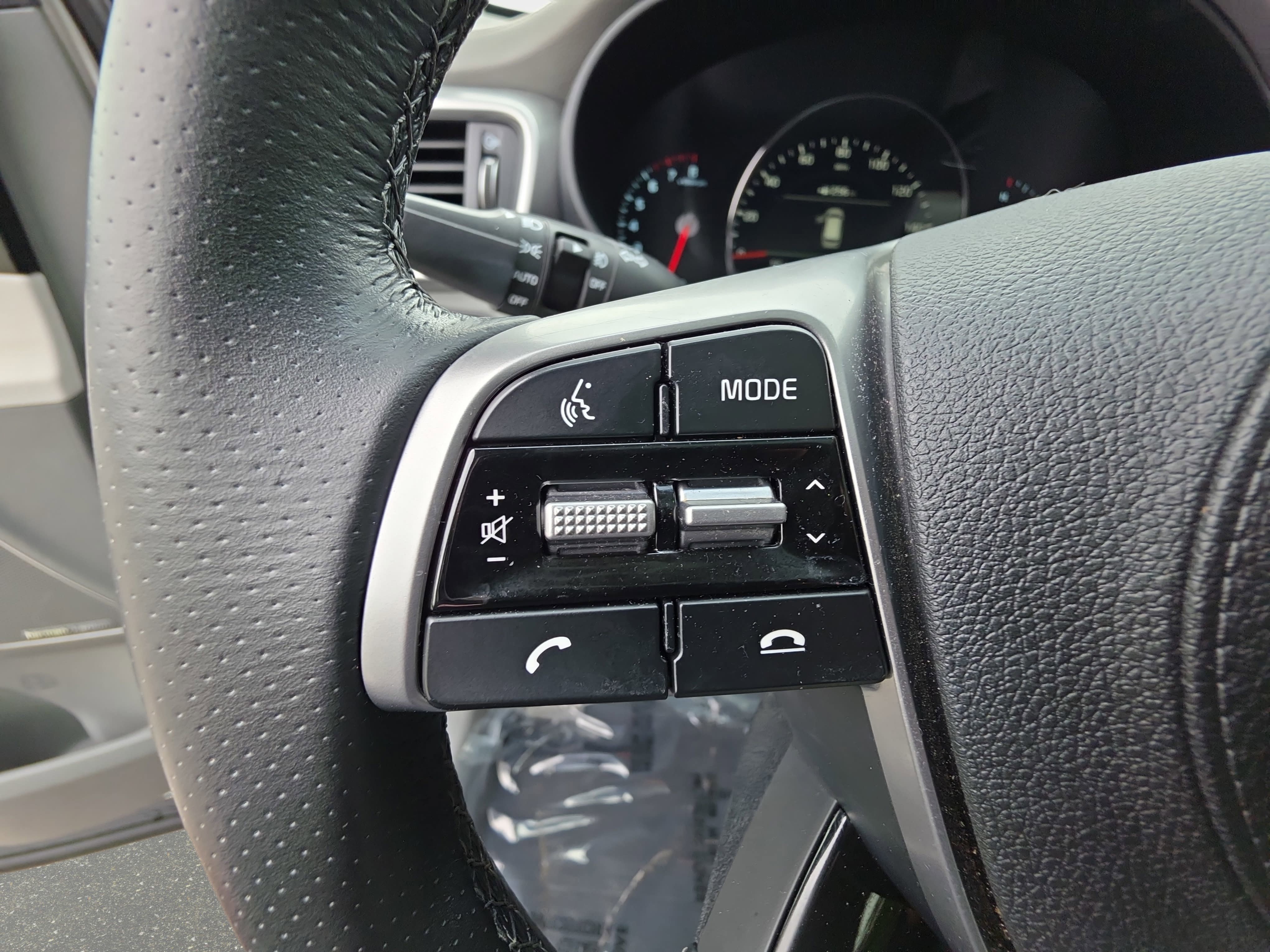Used 2019 Kia Sorento SX FWD image 19