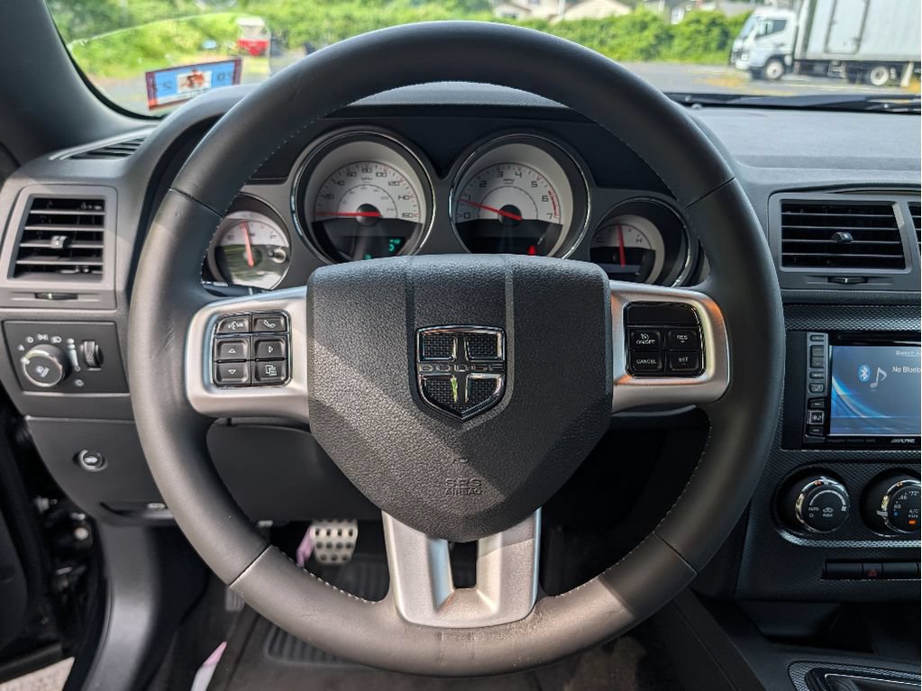 Used 2014 Dodge Challenger R/T RWD image 20