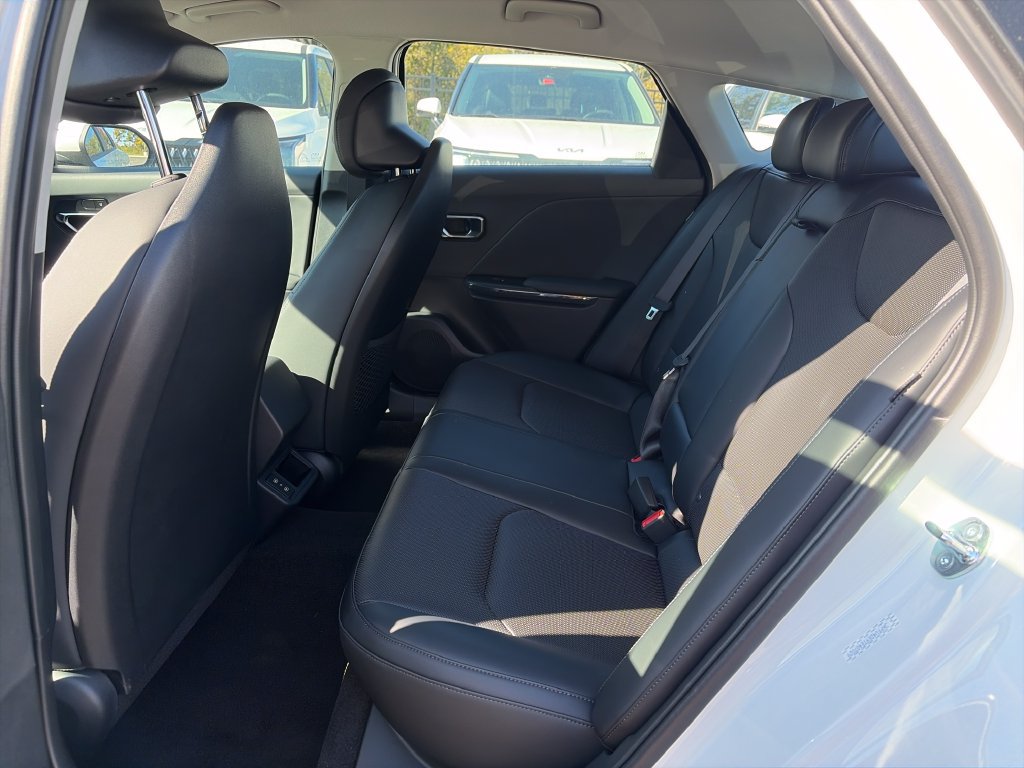 New 2026 Kia K4 EX FWD image 23
