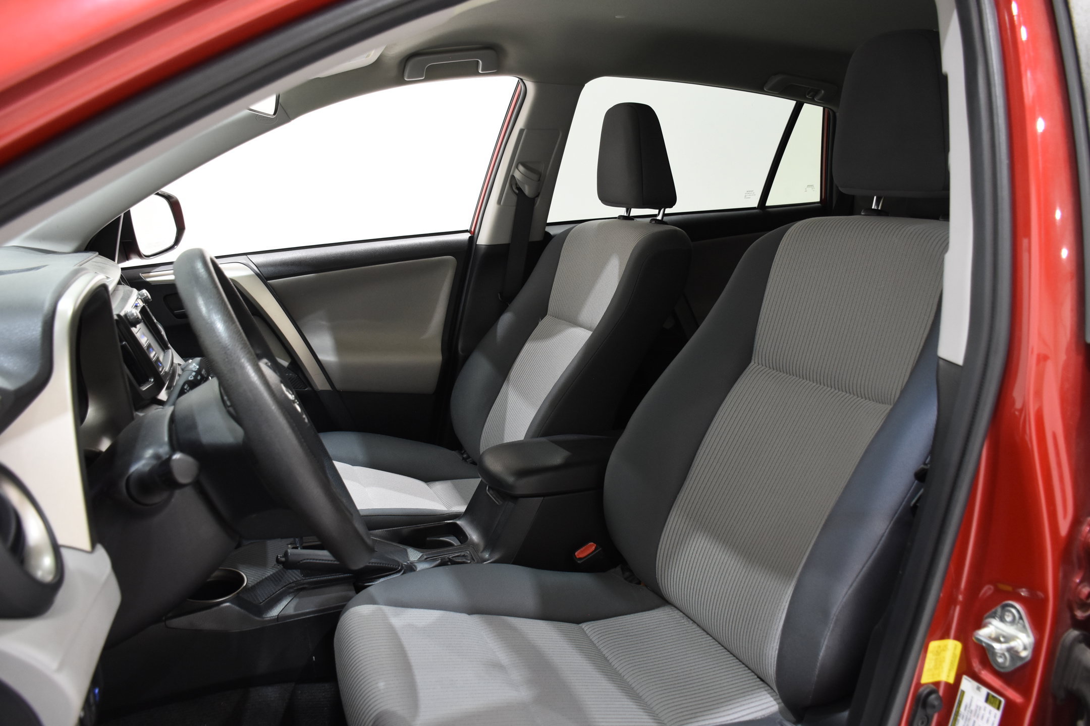 Used 2014 Toyota RAV4 LE AWD/4WD image 21