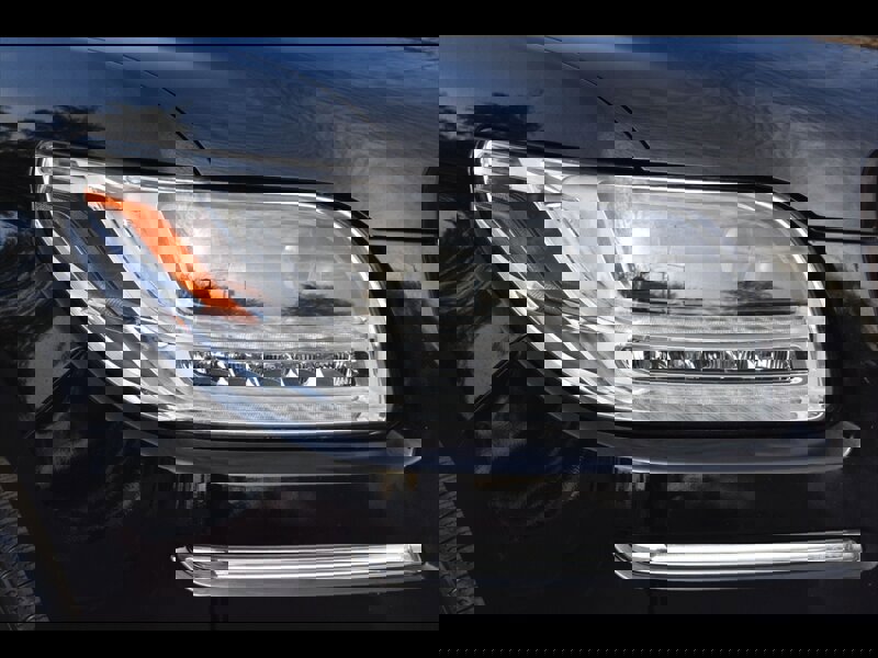 Used 2018 Lincoln Navigator L Select image 51