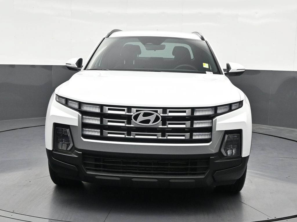 Used 2025 Hyundai Santa Cruz SEL FWD image 9