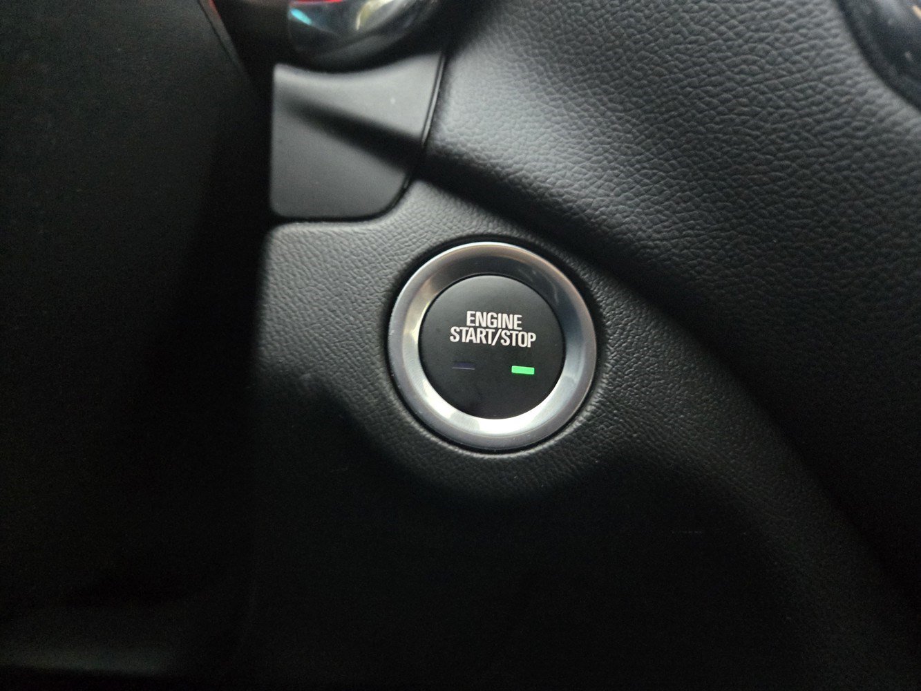 Used 2023 Chevrolet Equinox LT w/ Driver Convenience Package AWD/4WD image 22