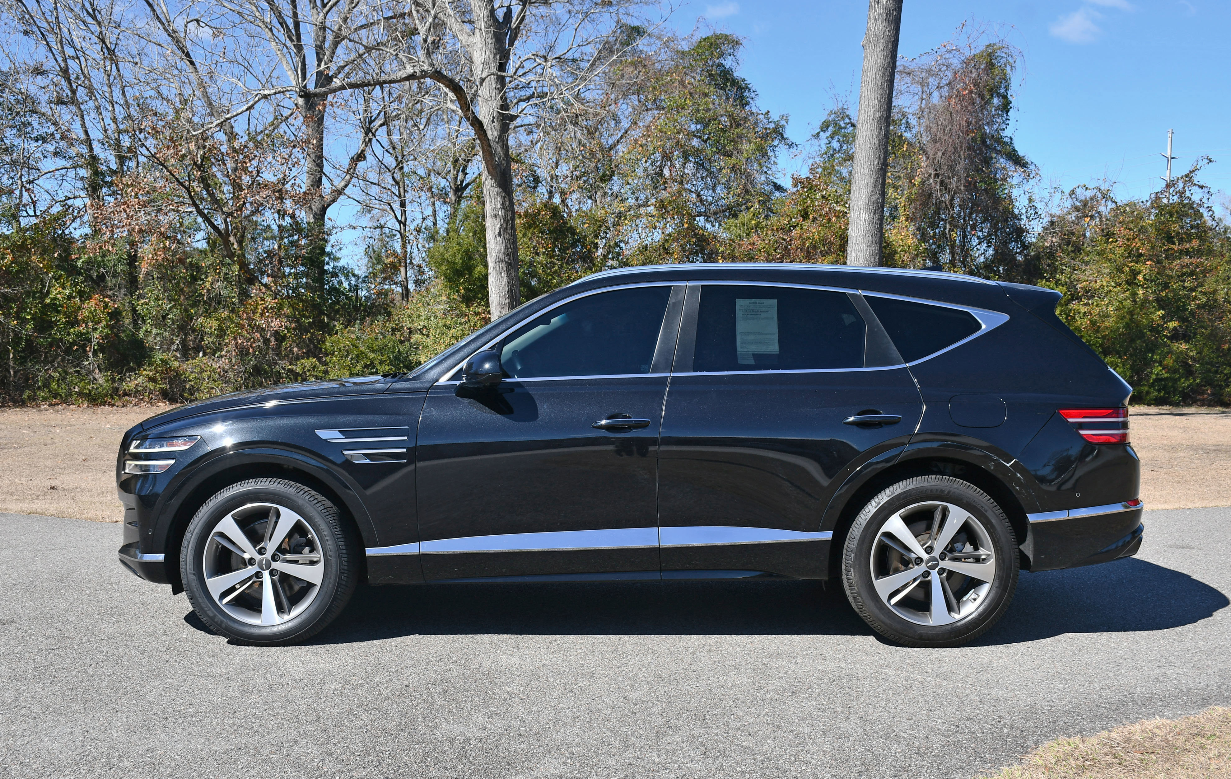 Used 2021 Genesis GV80 2.5T w/ Prestige Package 05 image 2