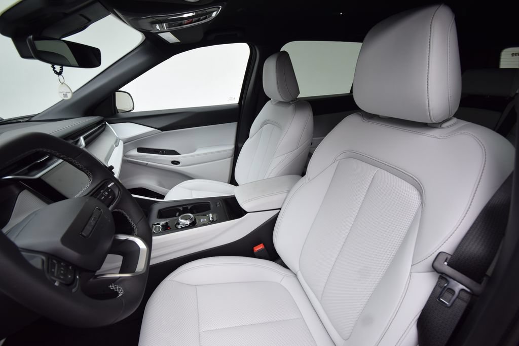 New 2026 Jeep Cherokee Limited AWD/4WD image 33
