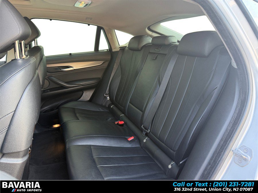 Used 2015 BMW X6 xDrive35i AWD/4WD image 16