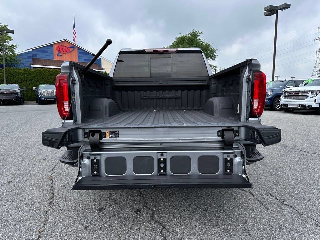 Used 2021 GMC Sierra 1500 Denali w/ Denali Ultimate Package AWD/4WD image 49