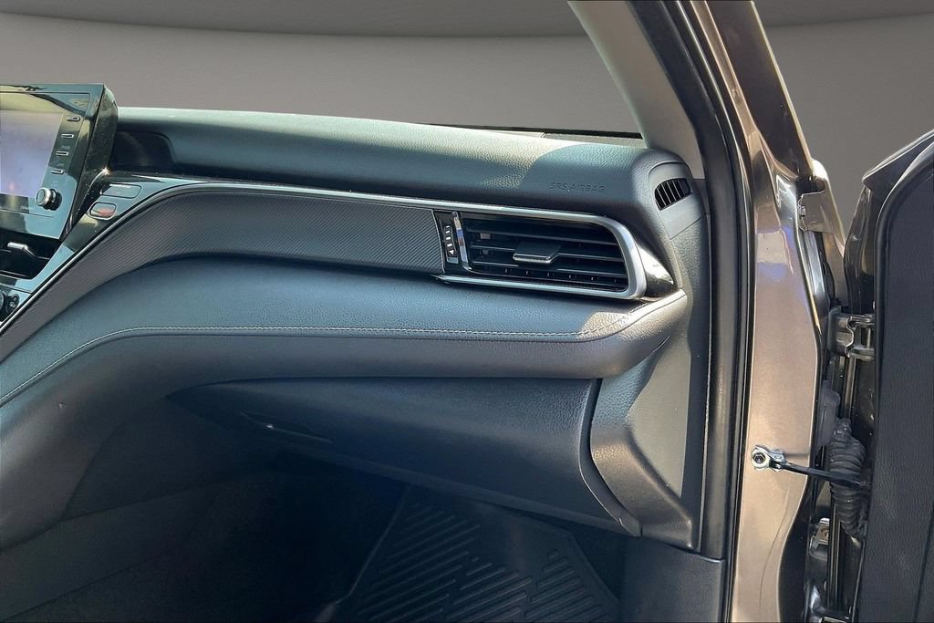 Used 2023 Toyota Camry SE FWD image 30