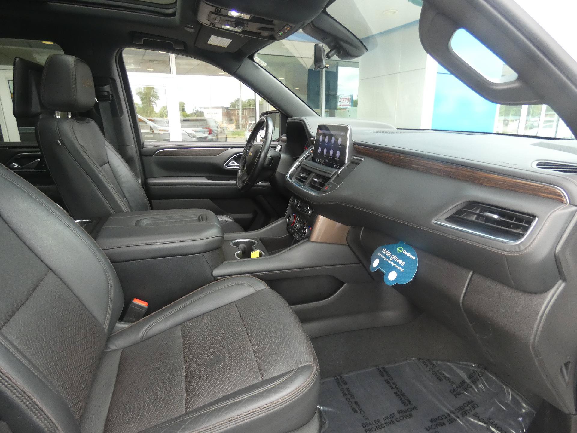 Certified 2021 Chevrolet Suburban High Country w/ Premium Package AWD/4WD image 19