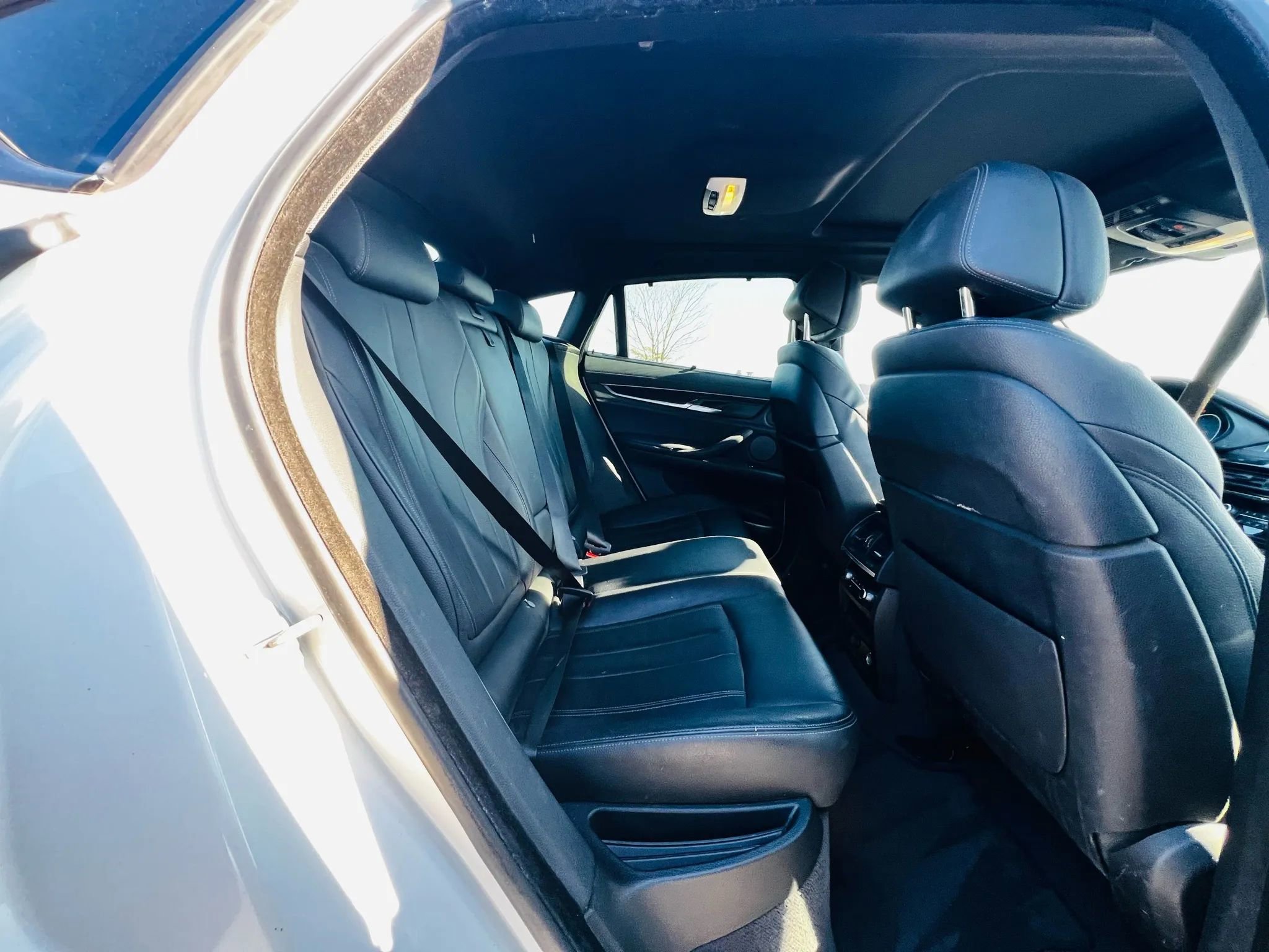 Used 2019 BMW X6 xDrive50i image 12