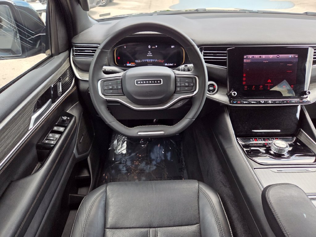 Certified 2024 Jeep Wagoneer Series II AWD/4WD image 28