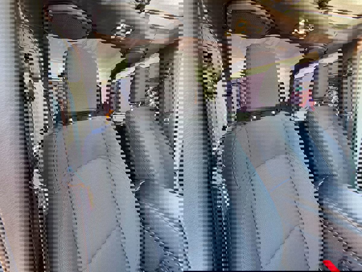 Used 2020 Jeep Wrangler Sport image 20