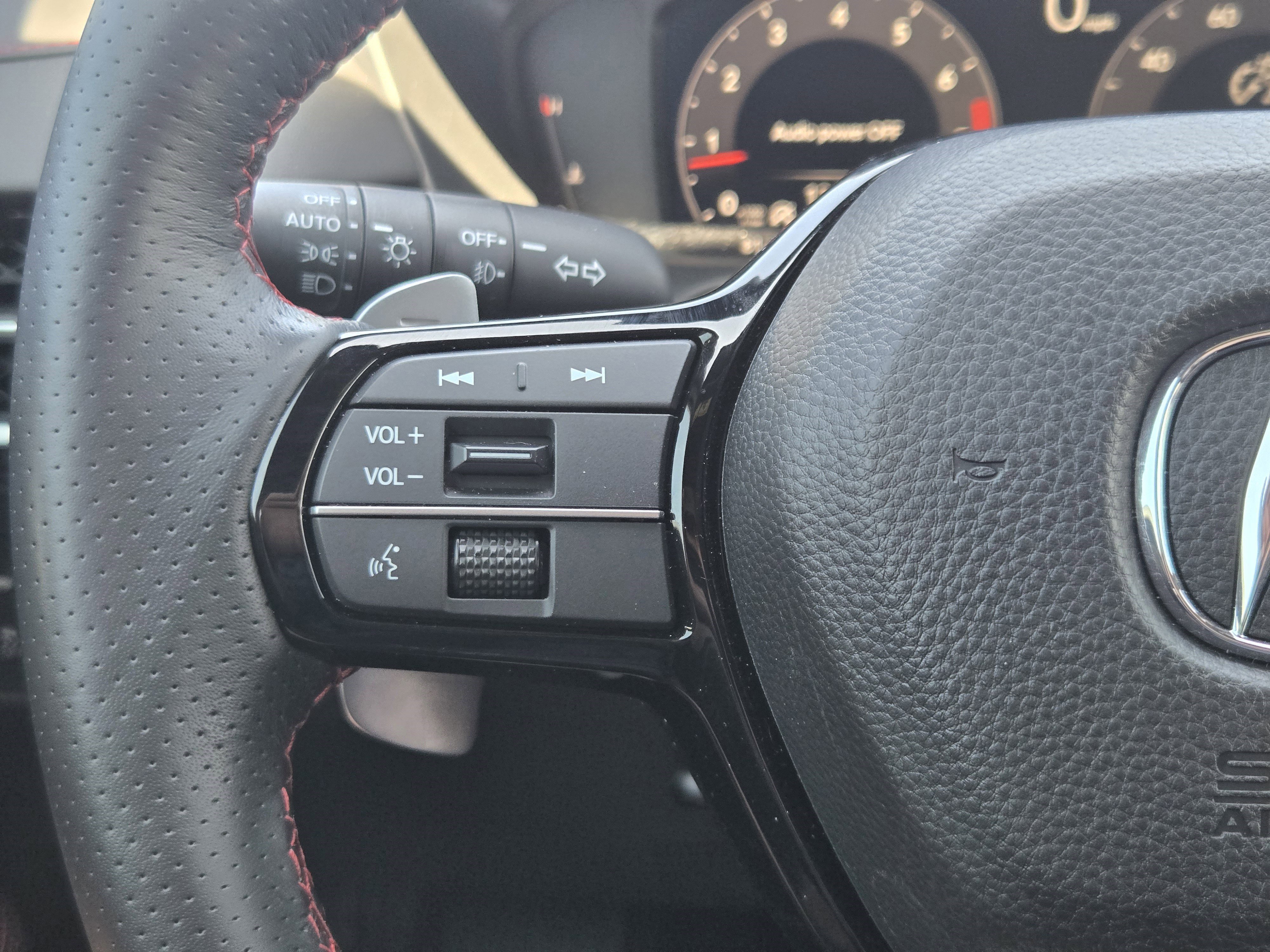 Used 2025 Acura ADX A-Spec image 22