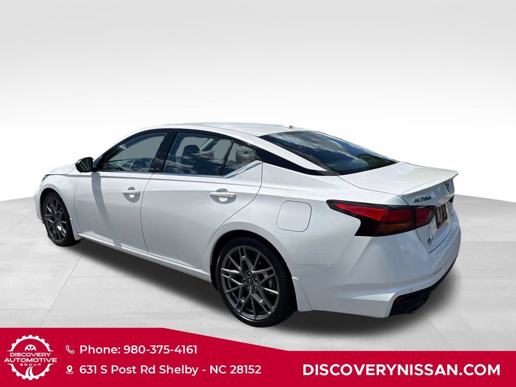 Certified 2024 Nissan Altima 2.0 SR FWD image 12
