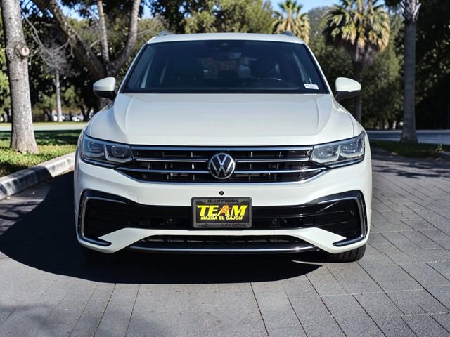 Used 2022 Volkswagen Tiguan SEL R-Line AWD/4WD image 3