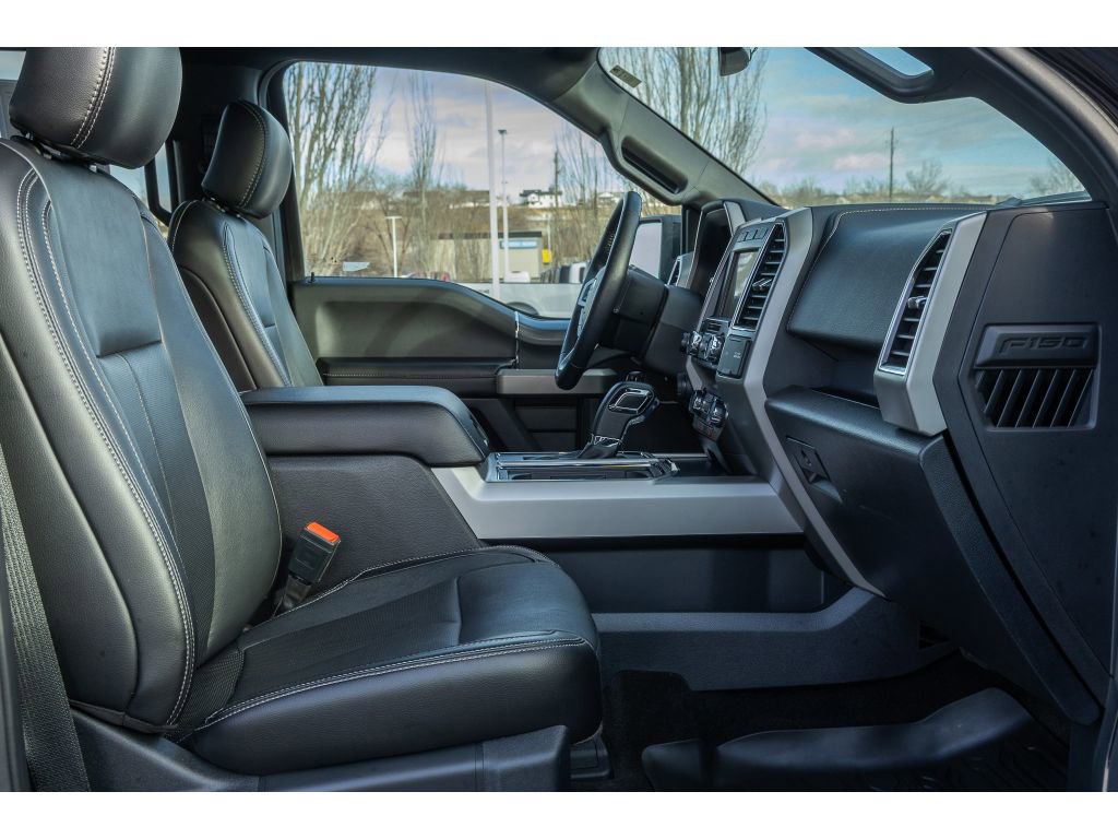 Used 2020 Ford F150 Lariat image 11