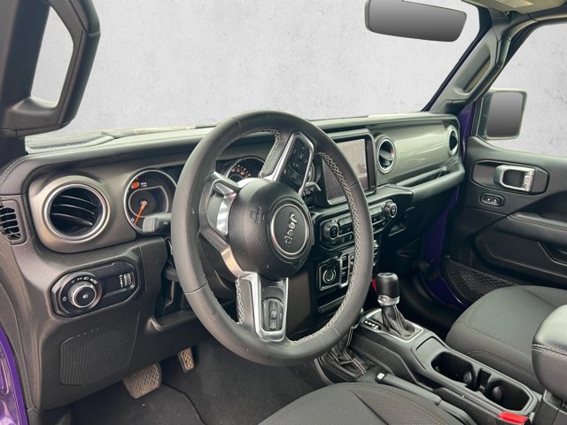 Used 2023 Jeep Wrangler Unlimited Sahara w/ Cold Weather Group AWD/4WD image 10