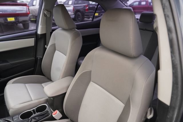 Used 2019 Toyota Corolla LE FWD image 10