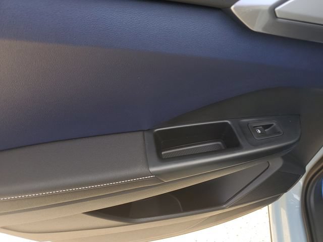 New 2026 Volkswagen Taos SEL AWD/4WD image 16