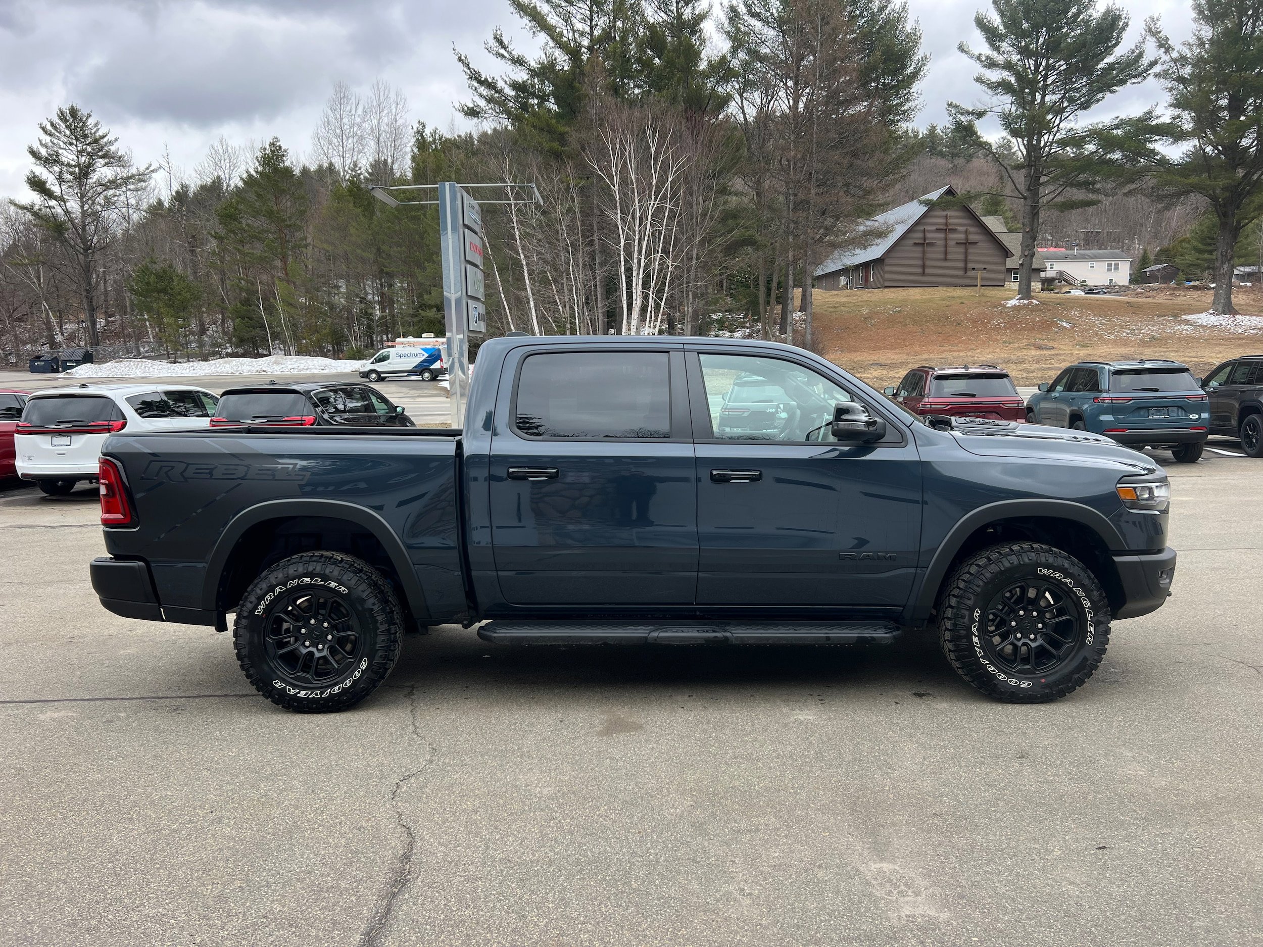 New 2026 RAM 1500 Rebel w/ Rebel Level 2 Equipment Group AWD/4WD image 4