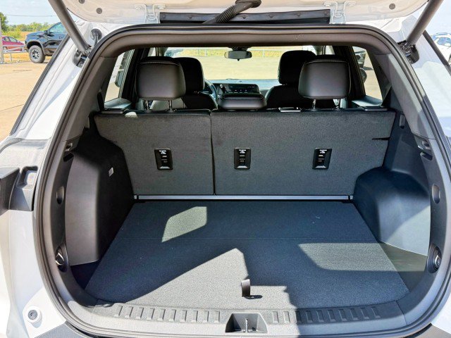 New 2027 Chevrolet Equinox LT w/ Convenience Package II FWD image 19