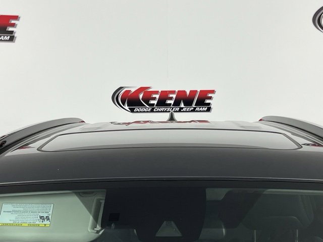 Used 2020 Toyota RAV4 XLE Premium image 8