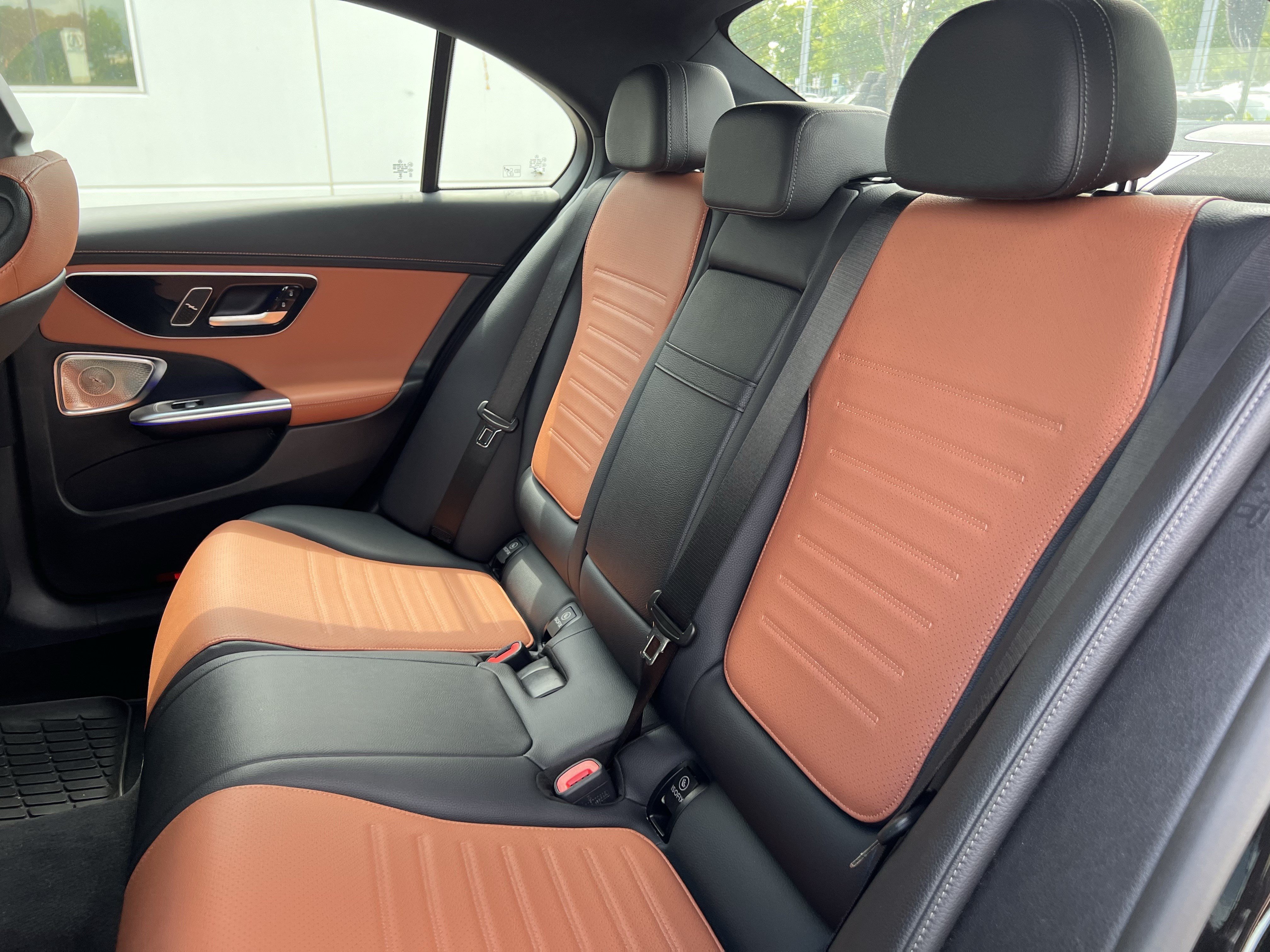 Used 2023 Mercedes-Benz C 300 4MATIC Sedan image 34