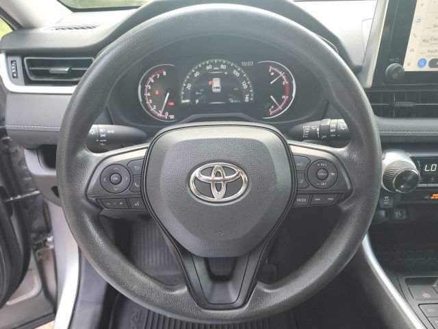 Used 2023 Toyota RAV4 XLE AWD/4WD image 18