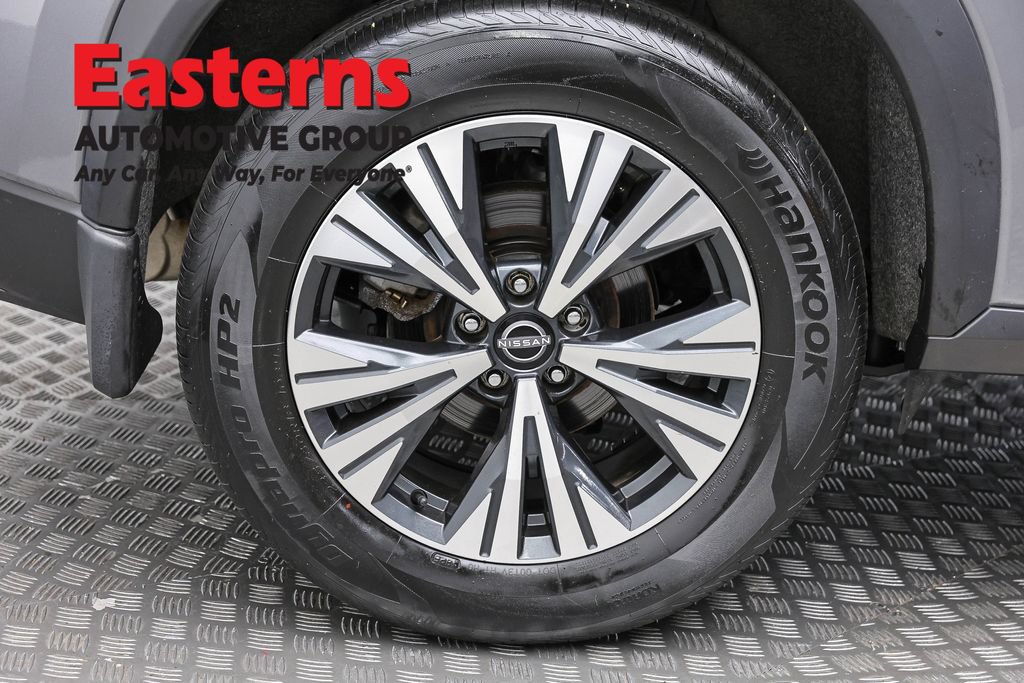 Used 2023 Nissan Rogue SV AWD/4WD image 30