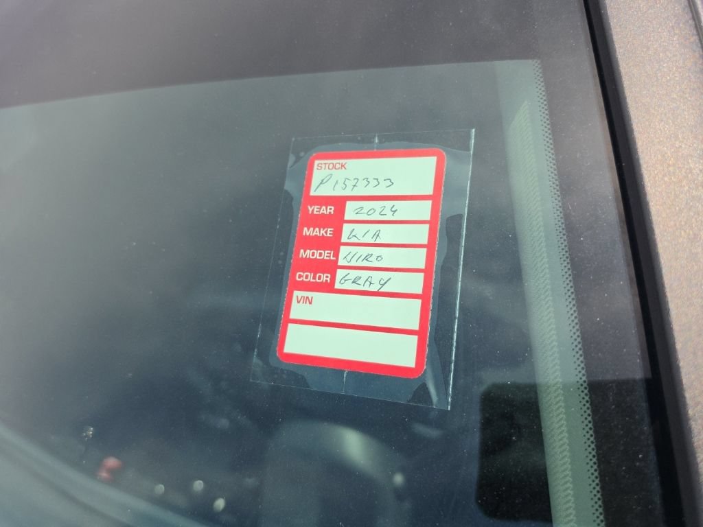 Certified 2024 Kia Niro EX FWD image 10