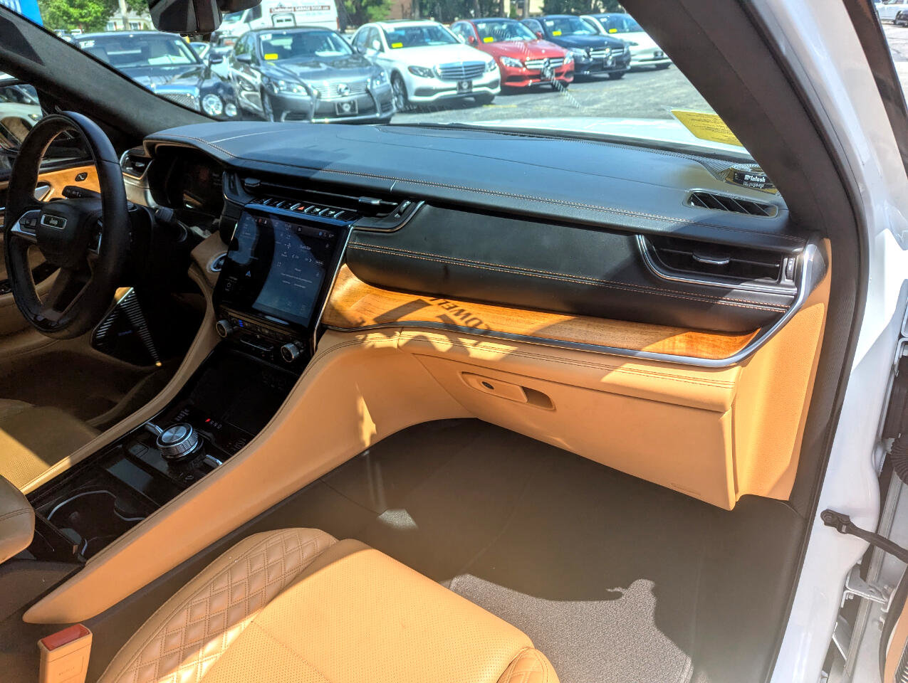 Used 2021 Jeep Grand Cherokee L Summit image 34