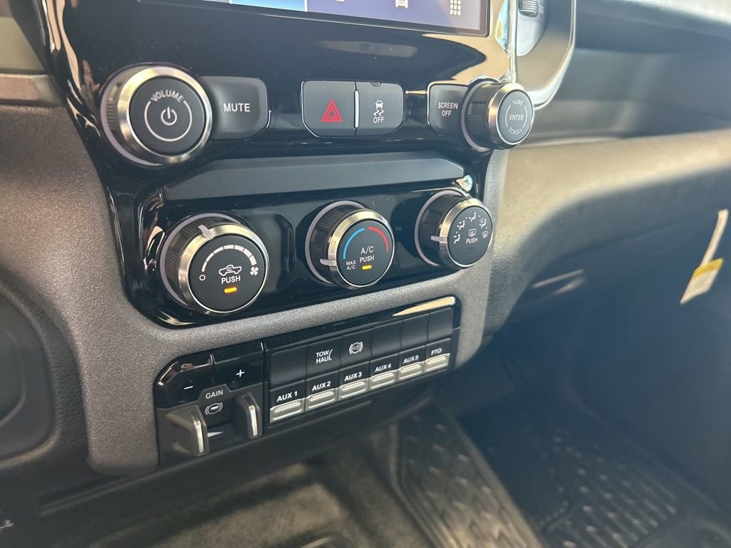 New 2026 RAM 5500 Tradesman image 39