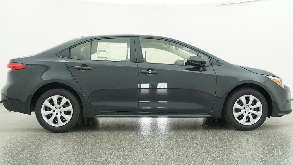 New 2026 Toyota Corolla LE FWD image 33