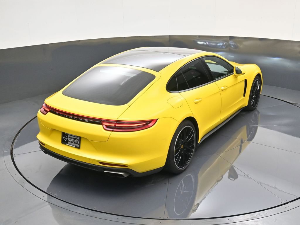 Used 2018 Porsche Panamera 4 image 21