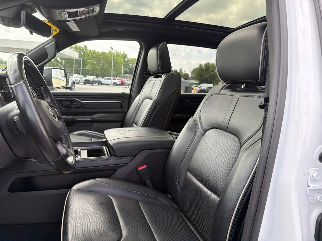 Used 2022 RAM 1500 Limited AWD/4WD image 12