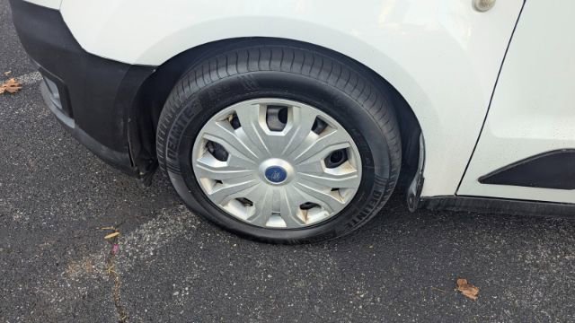 Used 2021 Ford Transit Connect XL image 9