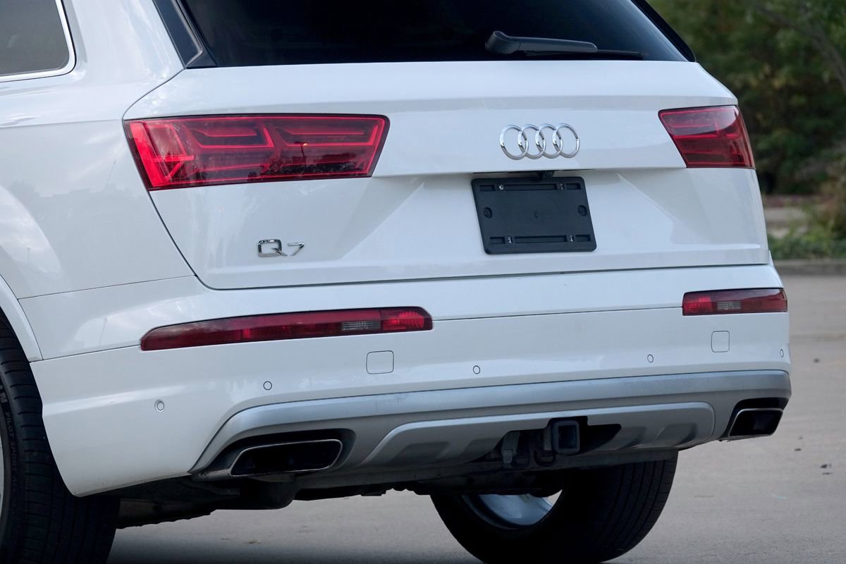 Used 2019 Audi Q7 3.0T Prestige w/ Prestige Package image 31
