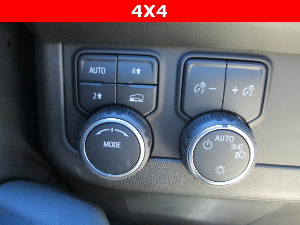 Used 2023 Chevrolet Tahoe RST w/ Sport Performance Package image 27