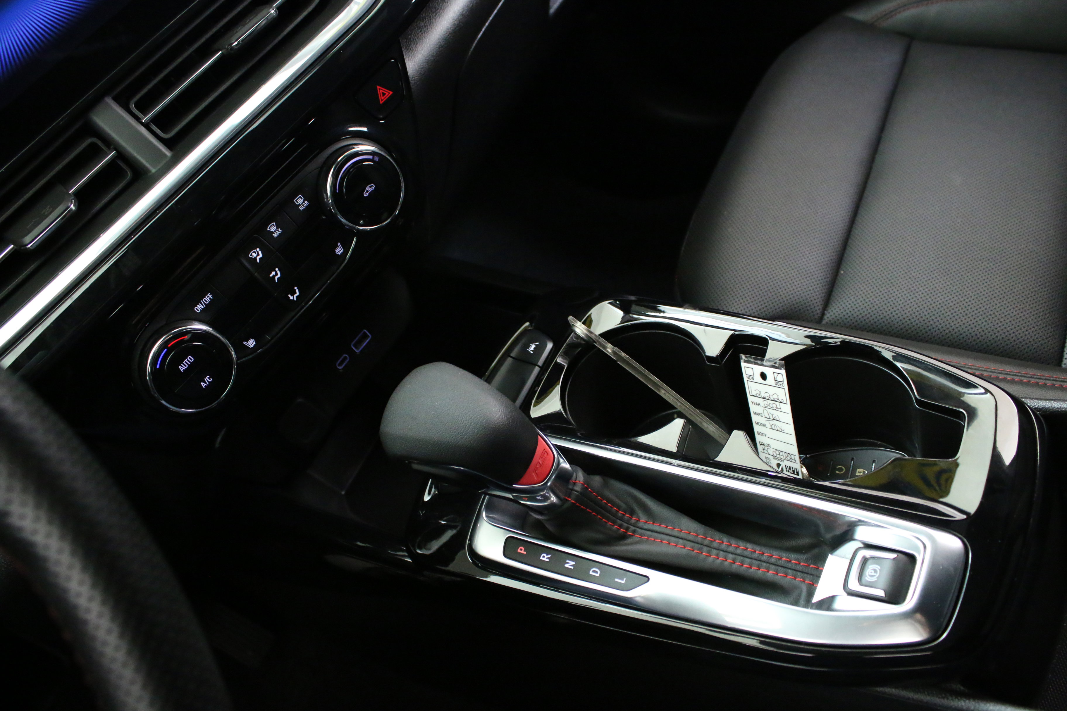 Used 2024 Chevrolet Trax RS w/ Driver Confidence Package image 20