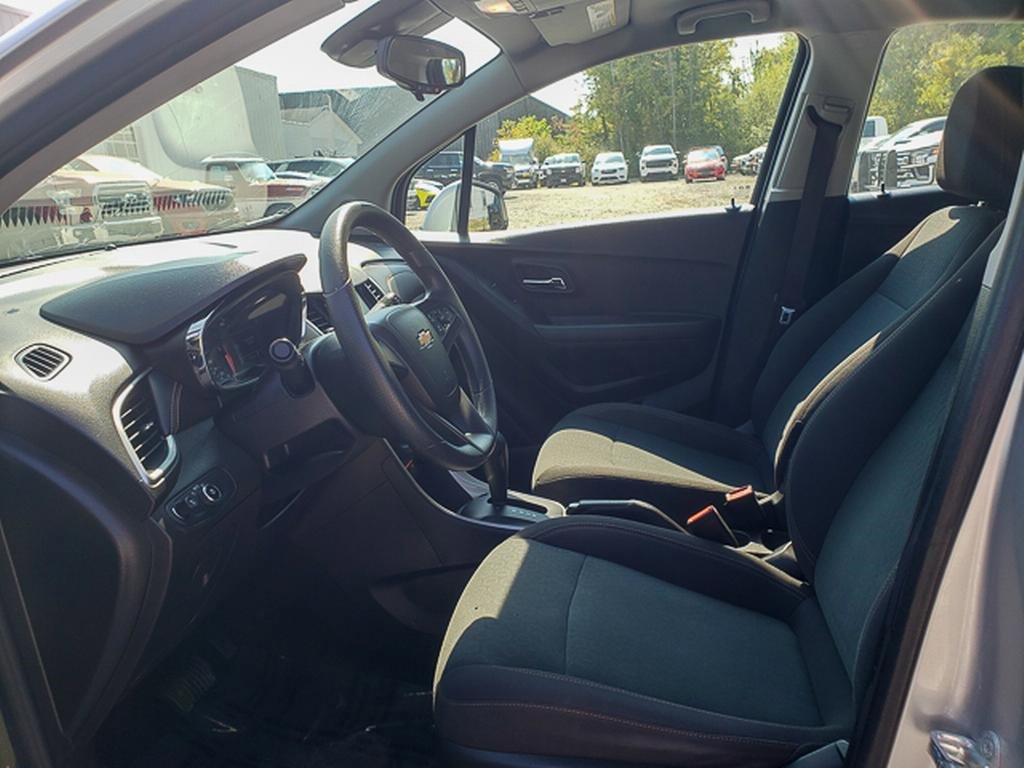 Used 2017 Chevrolet Trax LS image 11