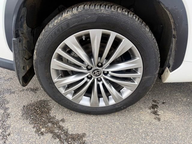 Used 2021 Toyota Highlander Platinum AWD/4WD image 15