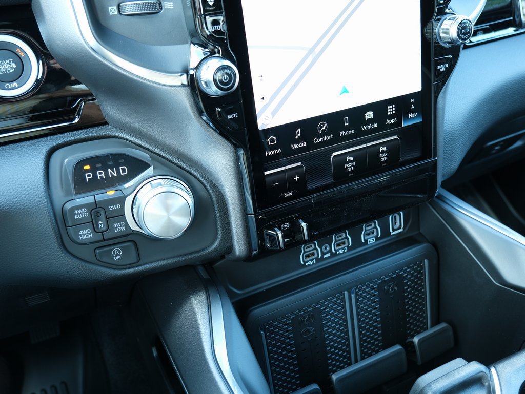 New 2026 RAM 1500 Laramie AWD/4WD image 23
