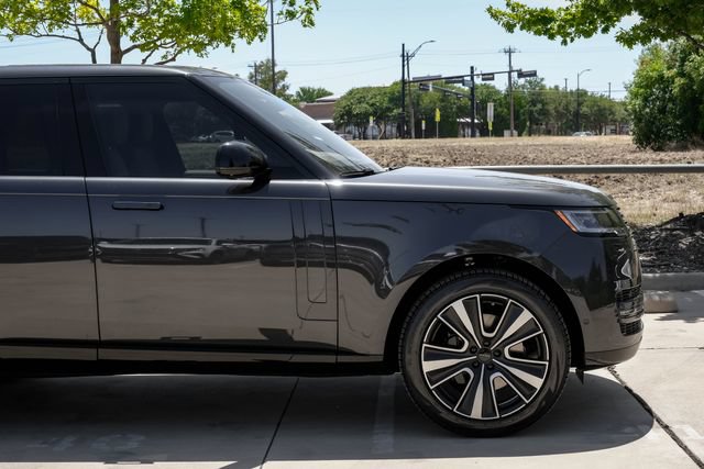 New 2026 Land Rover Range Rover SE AWD/4WD image 10