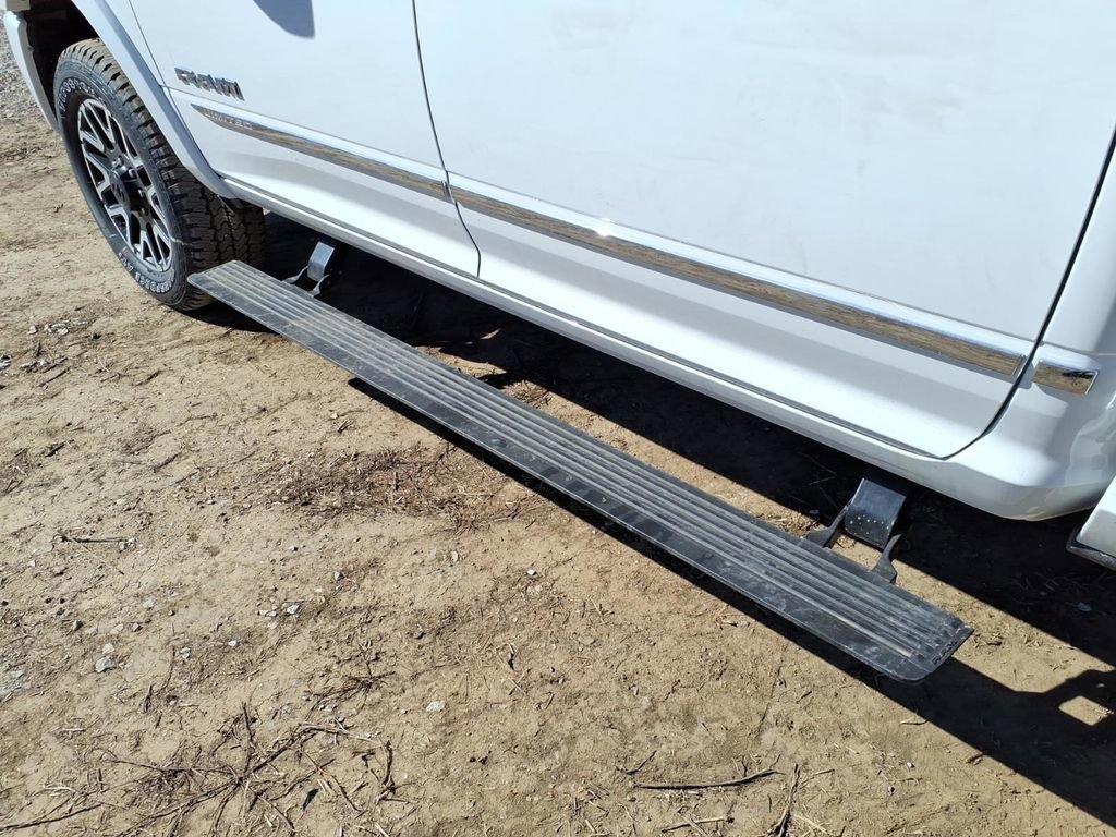 New 2026 RAM 2500 Limited image 18