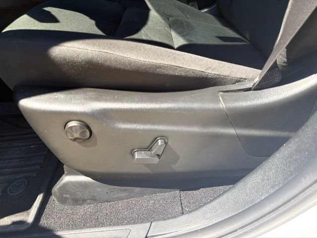 Used 2025 Dodge Durango GT w/ Blacktop Package RWD image 38