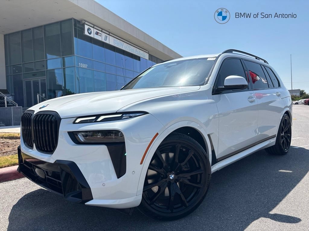 Certified 2026 BMW X7 xDrive40i w/ Executive Package AWD/4WD image 1