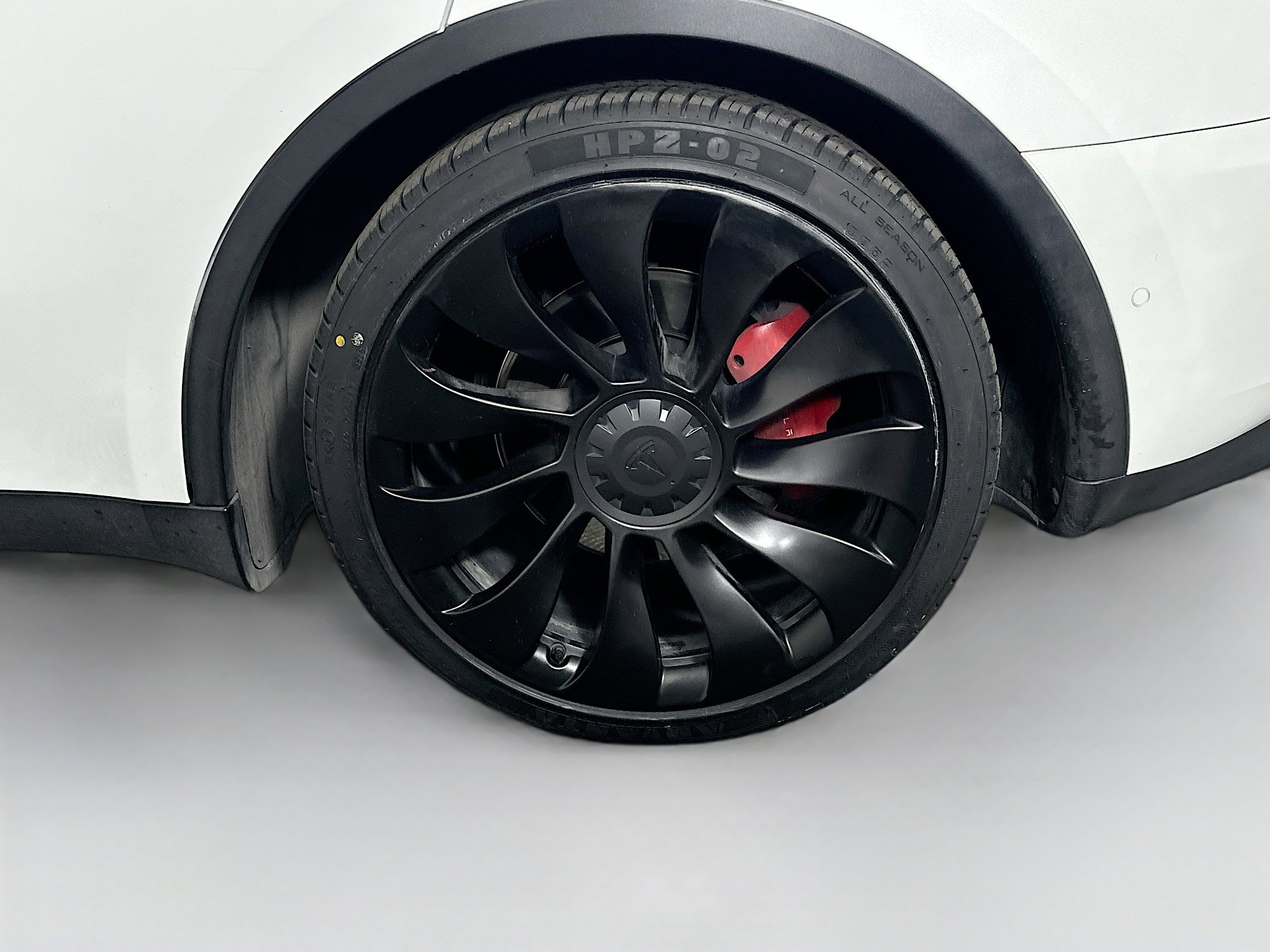 Used 2022 Tesla Model Y Performance image 11