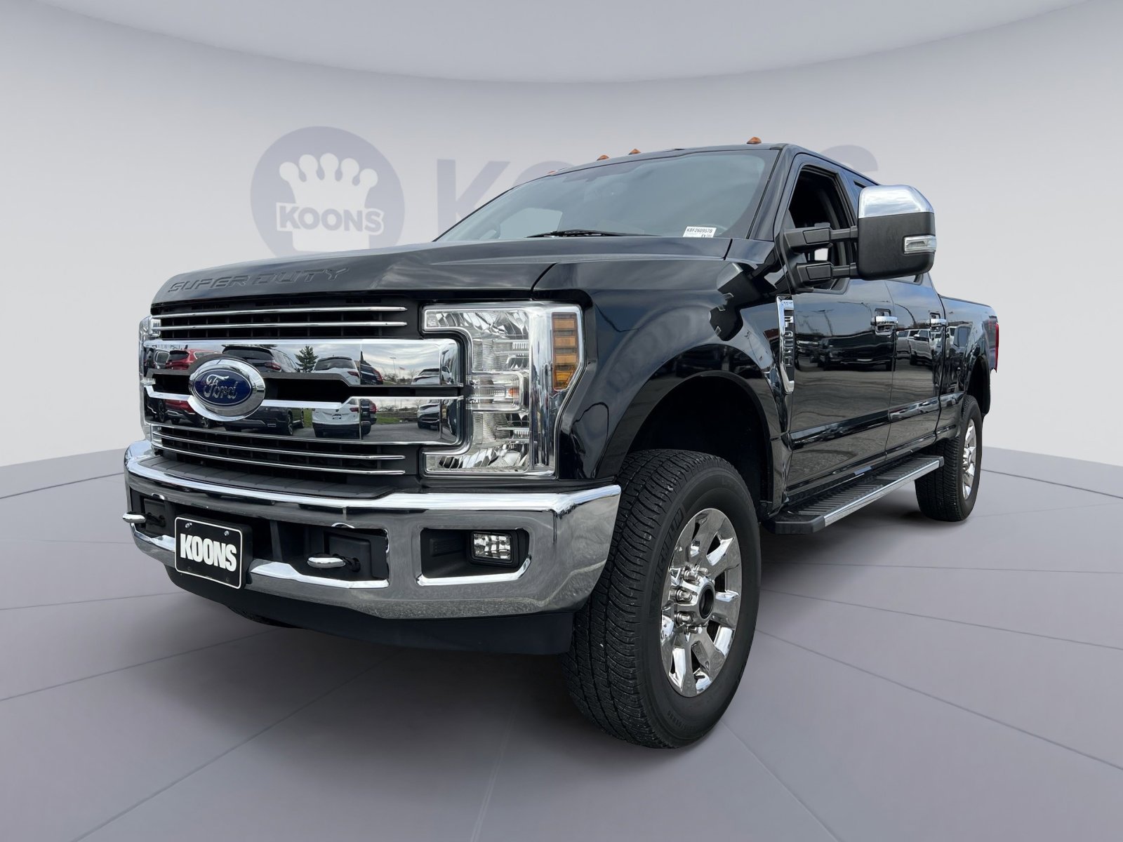 Certified 2018 Ford F250 Lariat w/ Chrome Package AWD/4WD image 1