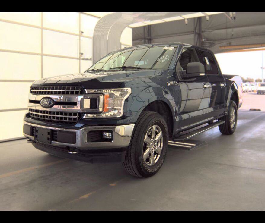 Used 2018 Ford F150 XLT w/ Equipment Group 302A Luxury AWD/4WD image 2