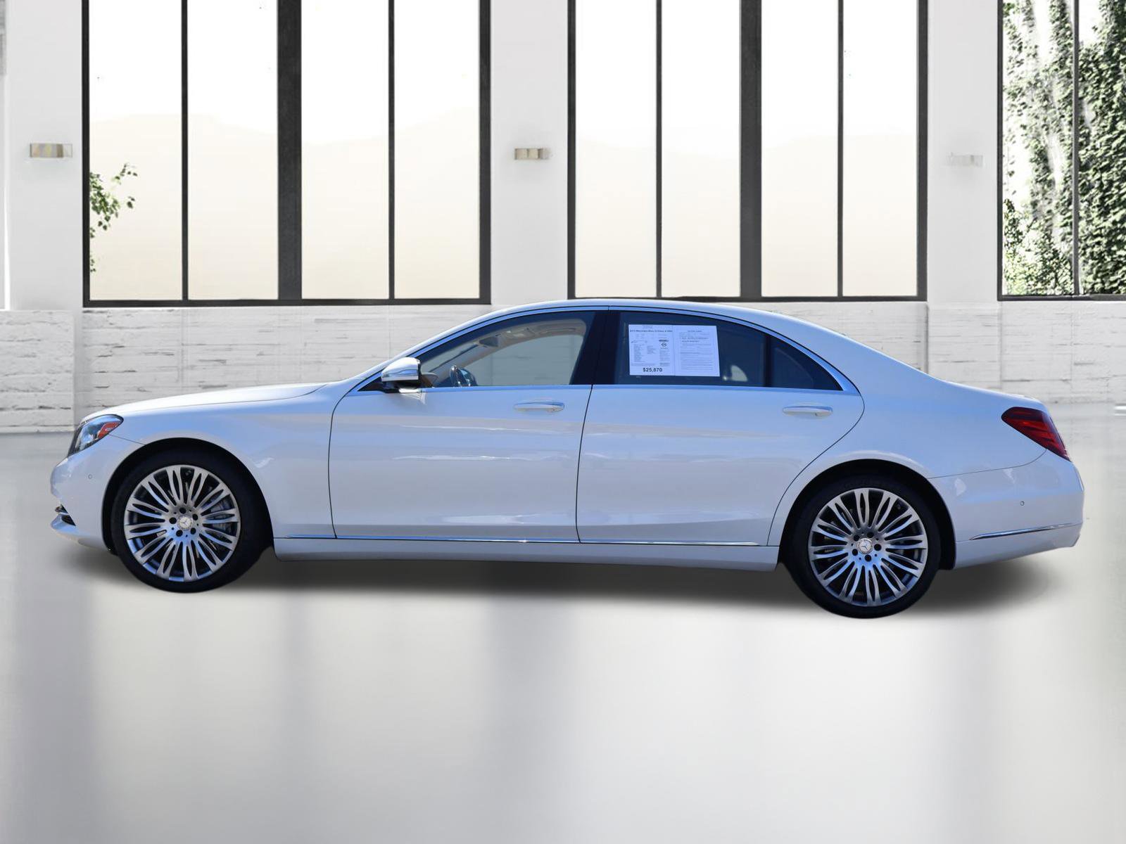 Used 2015 Mercedes-Benz S 550 Sedan image 2